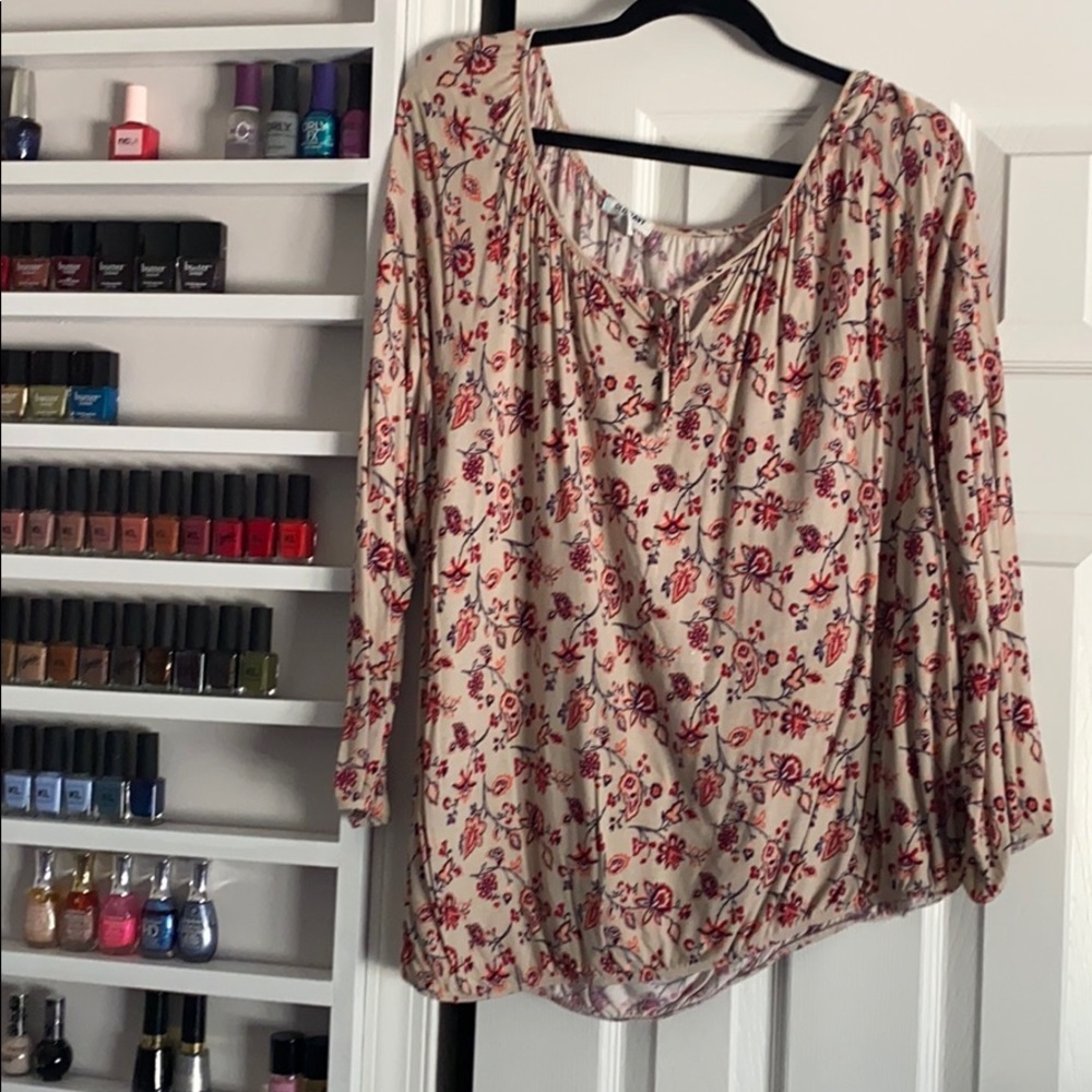 Autumn long sleeve top​